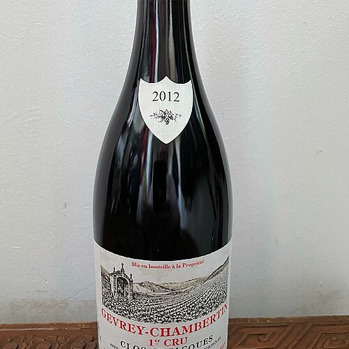 At the moment - für das jetzt und hier, einer der aufregendsten, archaischen und kalkischten Weine des...